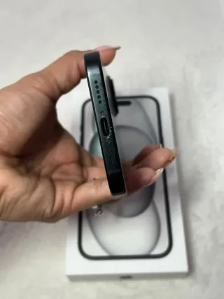 iPhone 15 128GB Nero