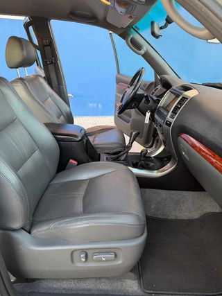 Toyota Land Cruiser 2007