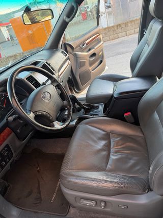 Toyota Land Cruiser 2007