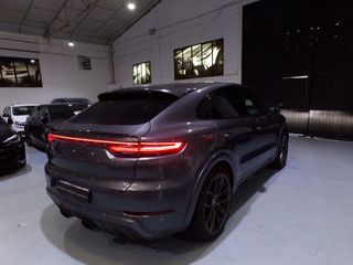 PORSCHE Cayenne Coupé GTS
