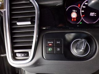 PORSCHE Cayenne Coupé GTS