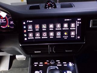 PORSCHE Cayenne Coupé GTS