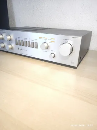 Amplificador LUXMAN