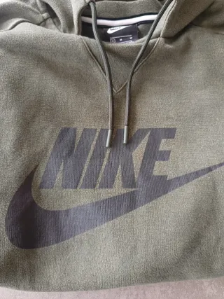 Felpa Nike con cappuccio verde taglia M
