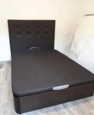 Liquidazione di letti e materassi CANAPÉ