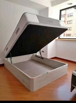 Letti matrimoniali doppi