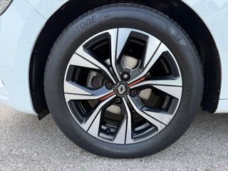 RENAULT Clio Clio TCe Serie Limitada Limited 67kW