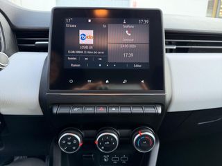 RENAULT Clio Clio TCe Serie Limitada Limited 67kW