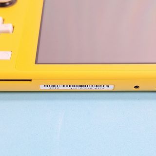Nintendo Switch Lite Giallo