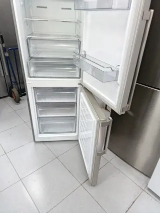 @Nevera Grundig Combi No Frost Con Garantía@