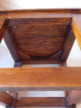 Juego de 2 taburetes de madera maciza
