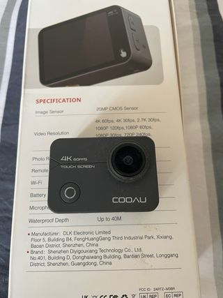 Action Cam COOAU 4K con accessori