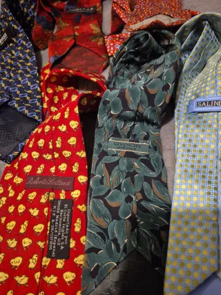 Corbatas de marca 1 10 si te llevas 2 a 9 tres a 8