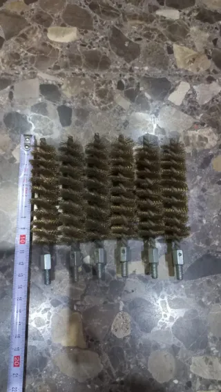 Cepillos metálicos
