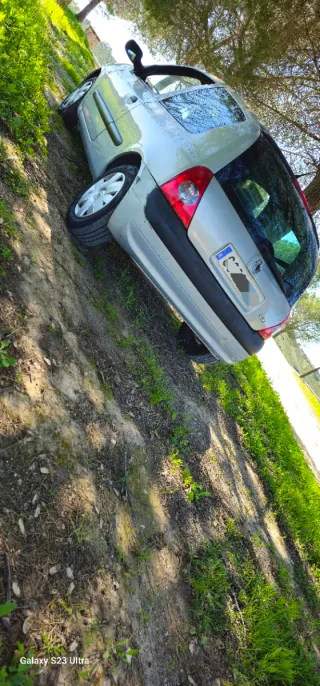 Renault Clio 2003