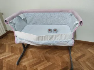 Minicuna colecho Chicco rosa