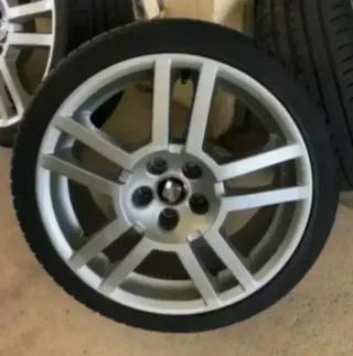 4 CENTROS RUEDA LLANTA SEAT LEÓN IBIZA CUPRA 56mm