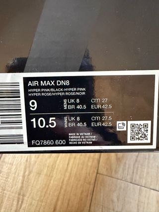 Nike Air Max DN8 Rosa e Nero