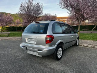Chrysler Voyager 2004