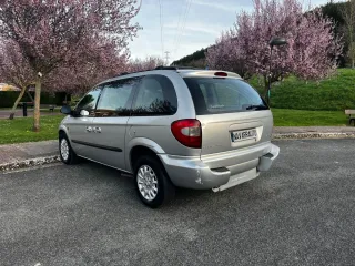 Chrysler Voyager 2004