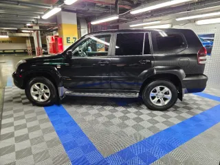 Toyota Land Cruiser 2005