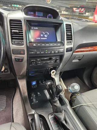 Toyota Land Cruiser 2005