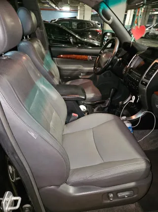 Toyota Land Cruiser 2005