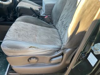 Toyota Land Cruiser 2000