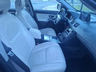 Volvo XC90 2009