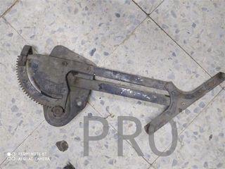 elevalunas delantero Renault 12