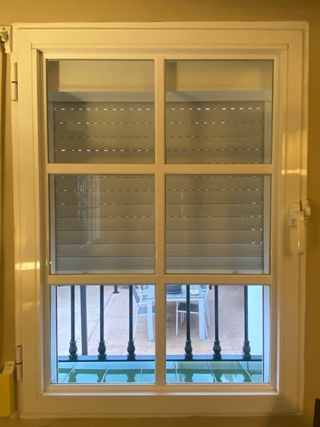 Ventana de aluminio sin marco