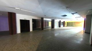 Local comercial en venta en La Roureda en Viladecans