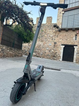 Patinete eléctrico Bongo Serie Y45 Cecotec