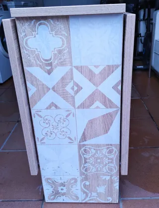 Mesa plegable de madera robusta