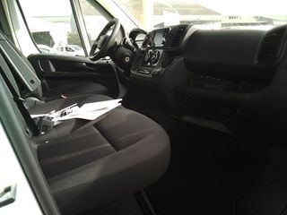 Citroen Jumper Furgon BlueHDi 140 35 Heavy L3H2 103 kW (140 CV) EAT8