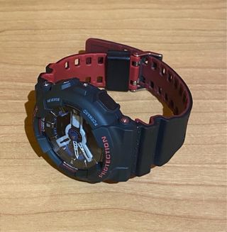 Reloj G-Shock GA-110 Negro/Rojo
