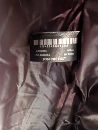 Abrigo largo Zara plumífero burdeos