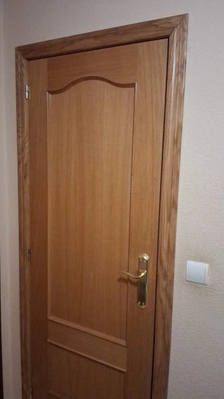 Albañil pintor  Montajes de puertas