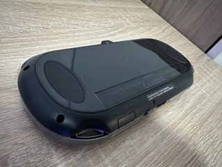 Consola Sony PS Vita Negra