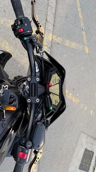 Kawasaki Z800e 2016 - A2