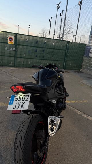 Kawasaki Z800e 2016 - A2