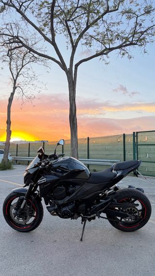 Kawasaki Z800e 2016 - A2