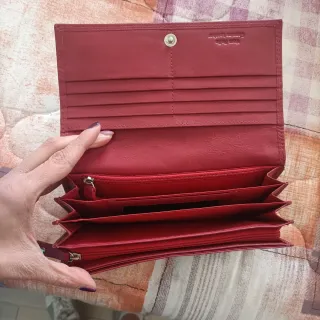 Portafoglio rosso Divas