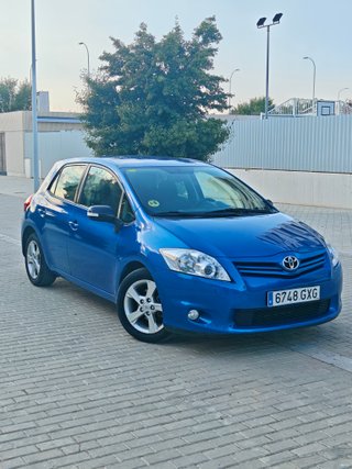 Toyota Auris 2010 Diesel