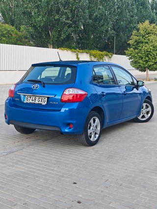 Toyota Auris 2010 Diesel