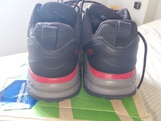 Zapatos de senderismo/montaña precintados T44