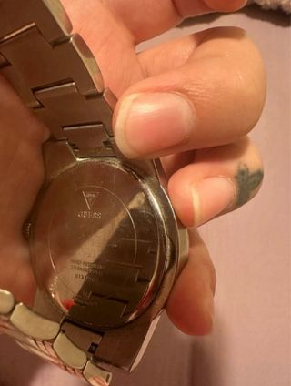 Reloj Guess Plateado con Cristales ORIGINAL