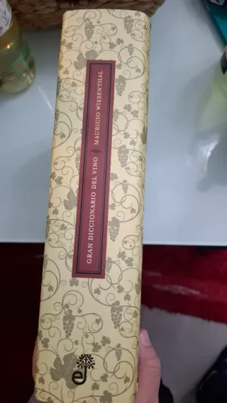 El Gran Diccionario del Vino (Spanish Edition)