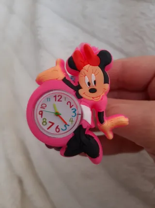 Reloj infantil diseño Minnie Mouse Rosa de niña.