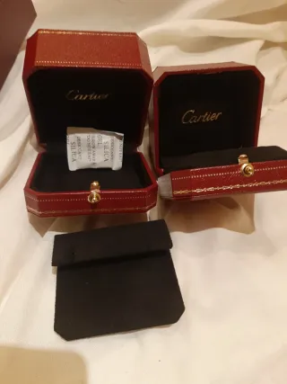Pareja Cajas Cartier Vacías